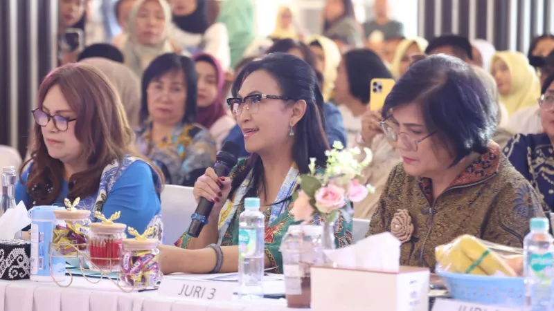 Anik Yulius Selvanus