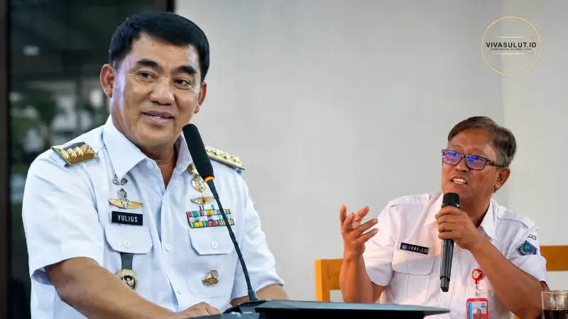 Kepala Bapenda Sulut, June Silangen menjabarkan program Gubernur, Yulius Selvanus.