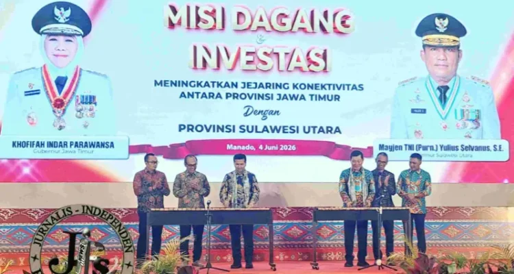 Wagub Sulut Victor Mailangkay mewakili Gubernur Yulius Selvanus dalam Misi Dagang dan Investasi bersama Pemprov Jawa Timur, yang digelar di Ballroom Four Points Hotel by Sheraton Manado, Kamis (4/6/2026).(Dok. JIPS)
