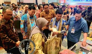 Wagub Jatim, Emil Dardak dalam kegiatan misi dagang di Manado, memuji potensi alam Sulawesi Utara.(Foto: dok. JIPS)