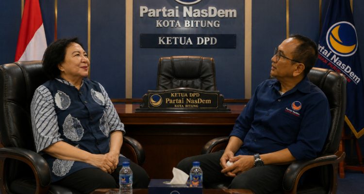 Nori Supit dan Ramlan Ifran.