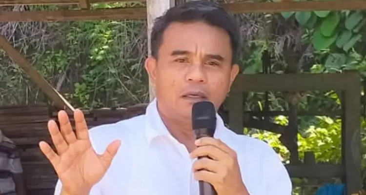 Anggota DPRD Minut 2019-2024, Azhar.