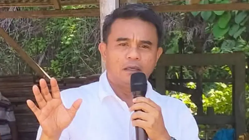Anggota DPRD Minut 2019-2024, Azhar.