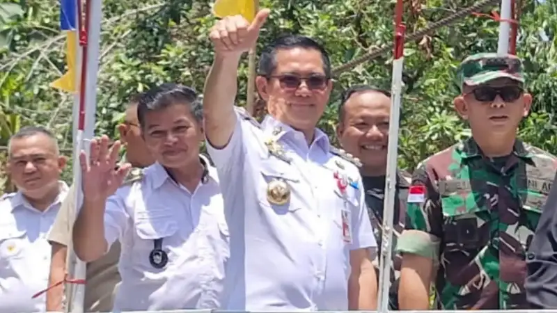 Bupati Minut Joune Ganda pada peresmian Jembatan Perintis Garuda, Rabu (2/9/2026).
